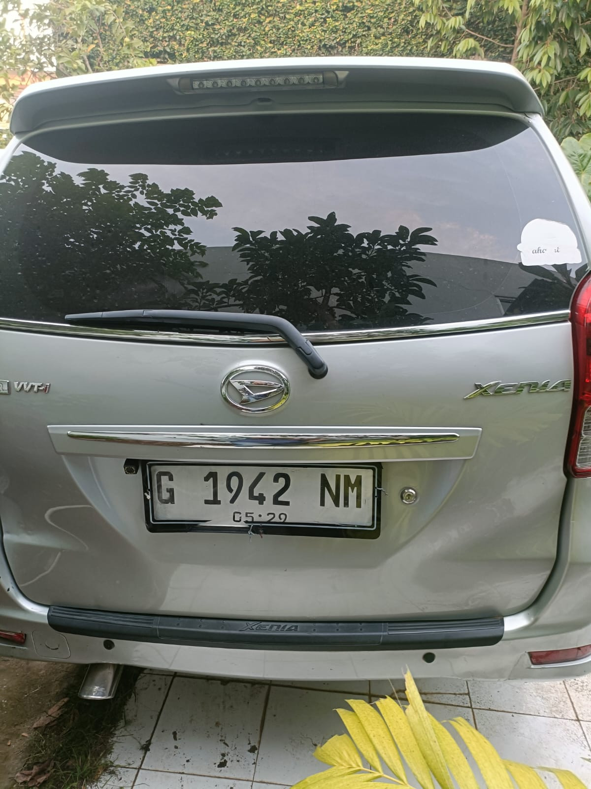 DAIHATSU XENIA