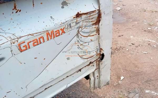 DAIHATSU  GRAN MAX  PICK-UP