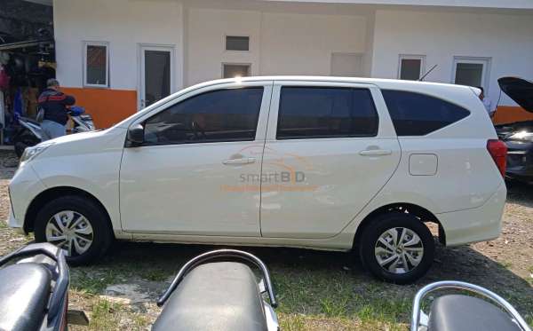 DAIHATSU SIGRA D