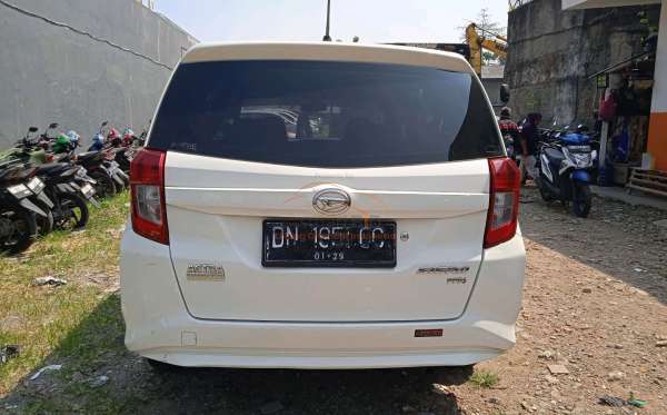 DAIHATSU SIGRA D