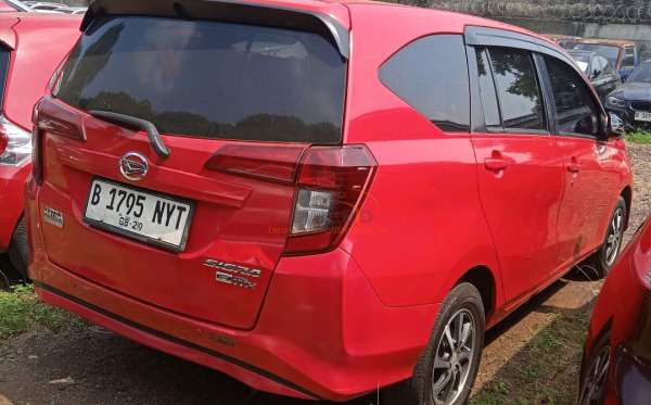 DAIHATSU SIGRA R