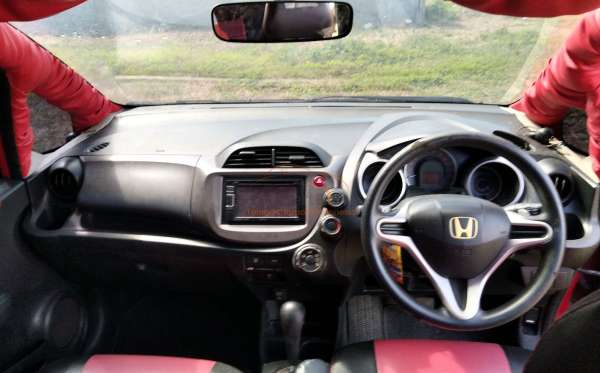 HONDA JAZZ GE8 1.5 E