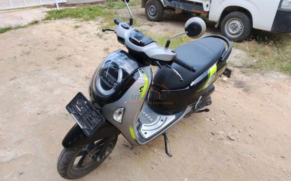 HONDA  SCOOPY