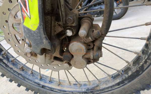 KAWASAKI KLX 150