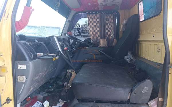 MITSUBISHI CANTER FE 75