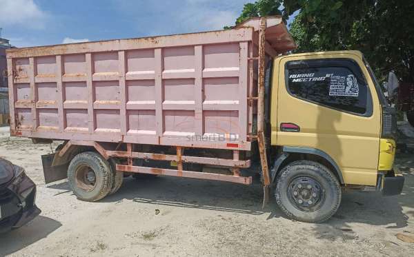 MITSUBISHI CANTER FE 75