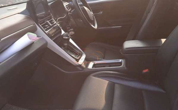 TOYOTA INNOVA ZENIX G