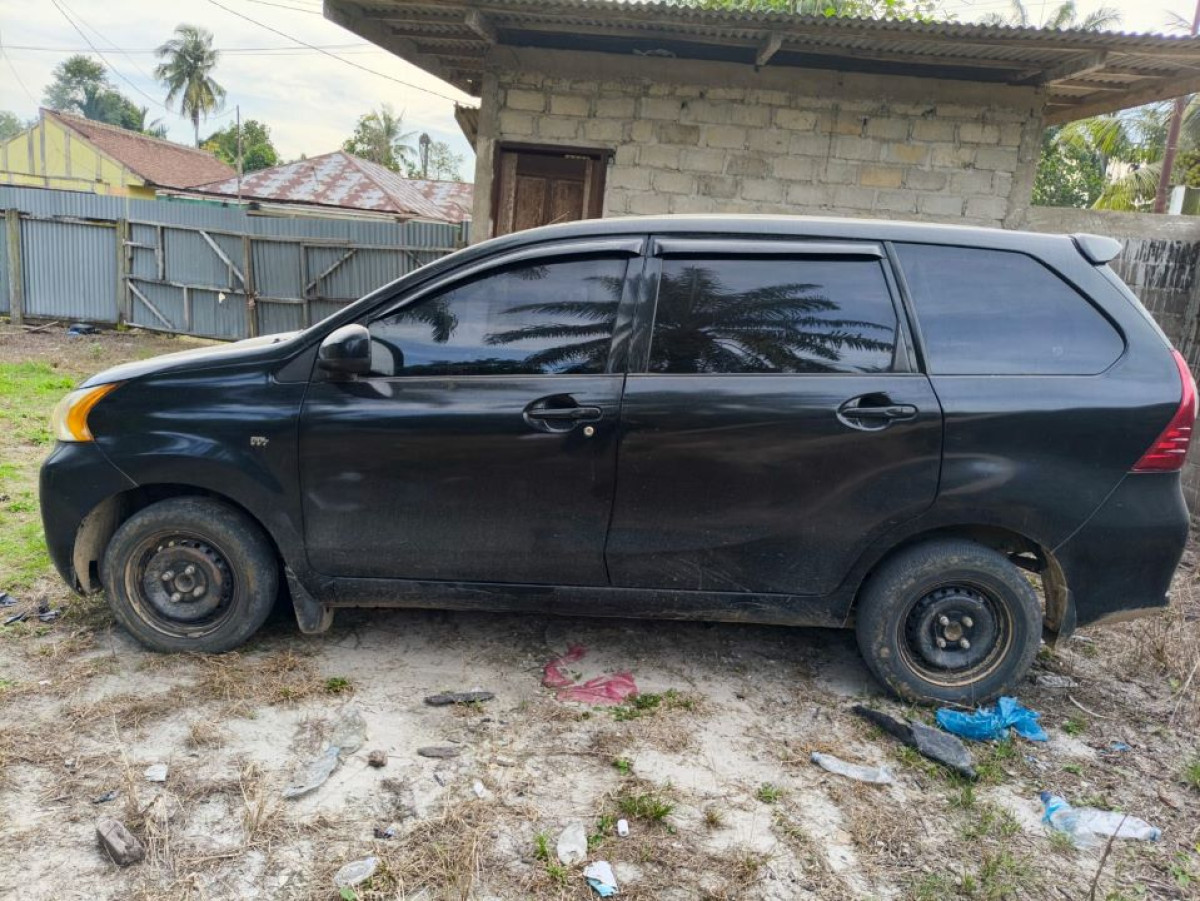 TOYOTA  AVANZA  1.3 E