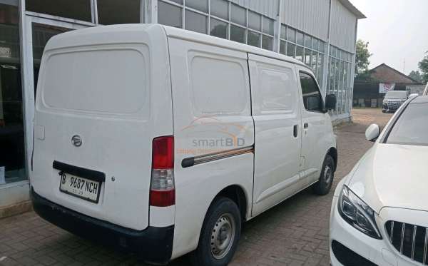 DAIHATSU GRAN MAX BLIND VAN