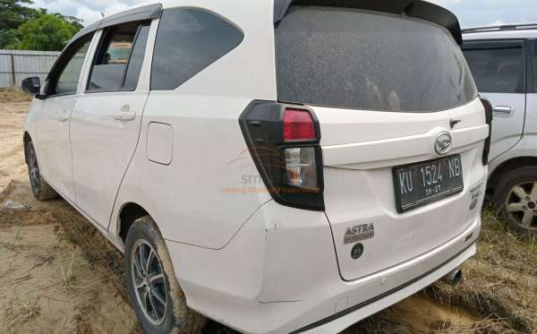 DAIHATSU  SIGRA  1.2 X
