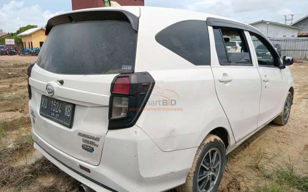 DAIHATSU  SIGRA  1.2 X