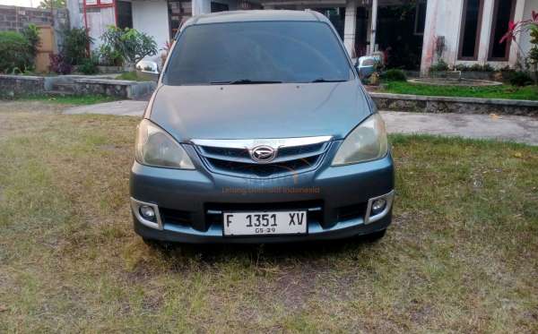 DAIHATSU  XENIA