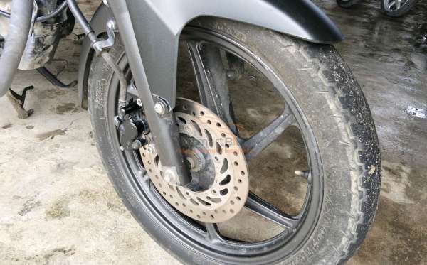 HONDA CB 150 Verza