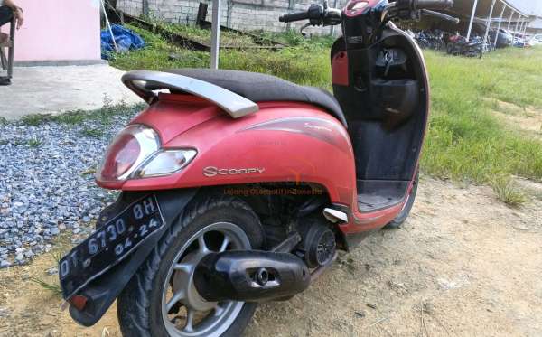 HONDA SCOOPY PRESTIGE