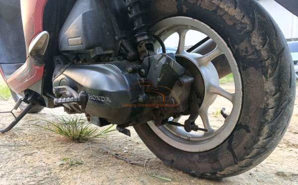 HONDA SCOOPY PRESTIGE