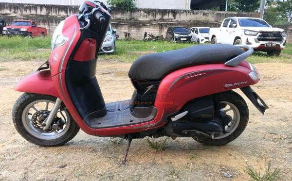 HONDA SCOOPY PRESTIGE