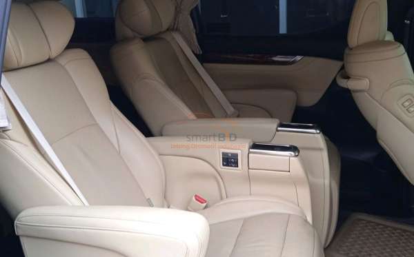 TOYOTA ALPHARD 2.5 G