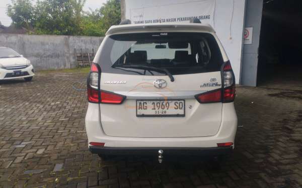 TOYOTA AVANZA E