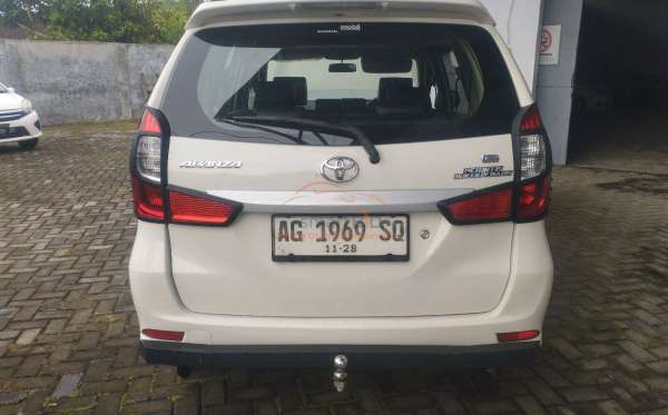 TOYOTA AVANZA E