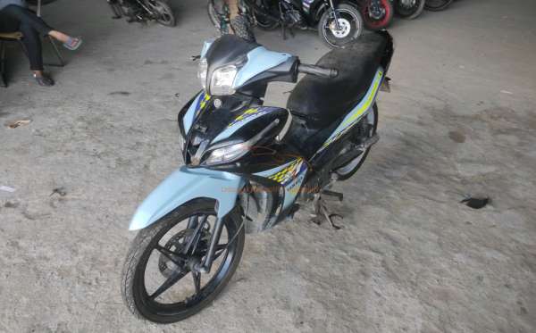 YAMAHA JUPITER Z1