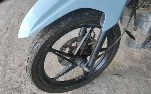 YAMAHA JUPITER Z1