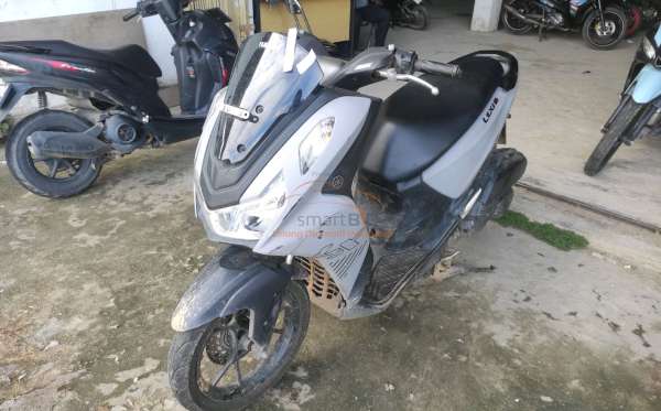 YAMAHA  LEXI