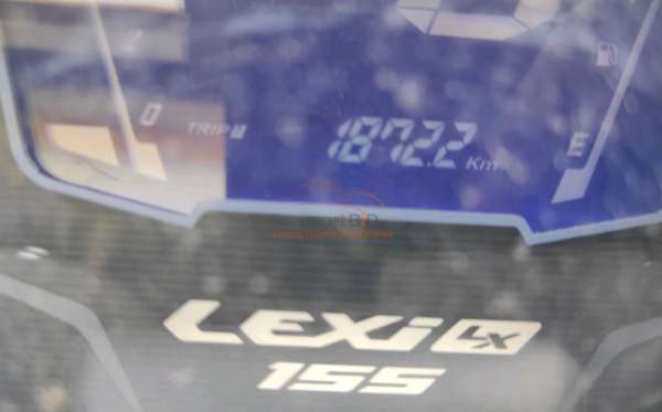 YAMAHA  LEXI