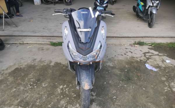 YAMAHA  LEXI
