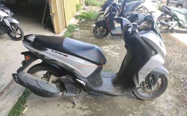 YAMAHA  LEXI