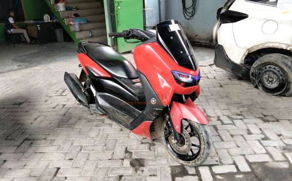 YAMAHA NMAX 155