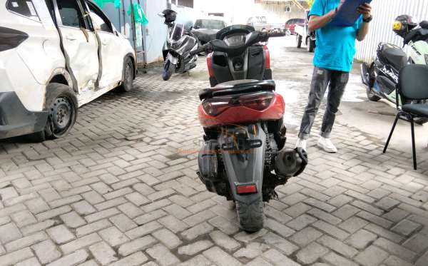YAMAHA NMAX 155