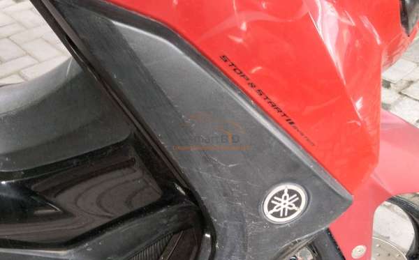 YAMAHA NMAX 155