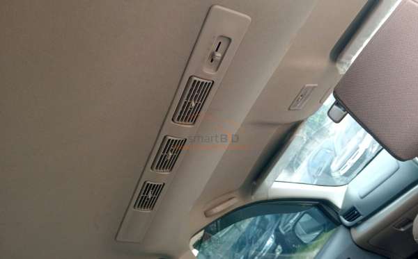 DAIHATSU XENIA 1.3 X
