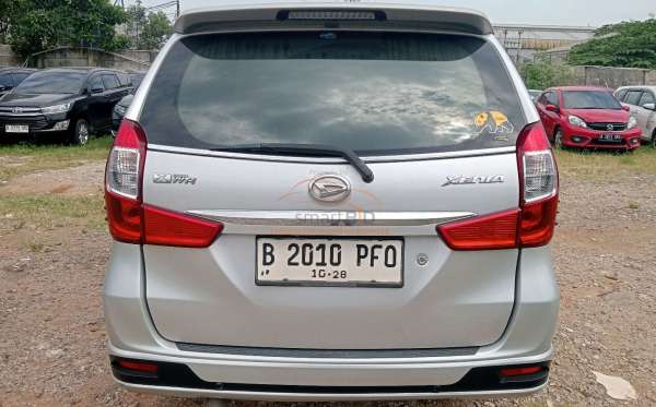 DAIHATSU XENIA 1.3 X
