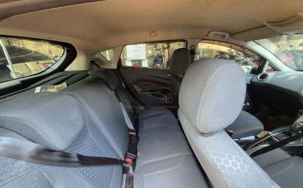 FORD FIESTA1.6L AT S