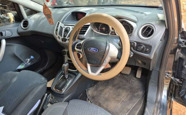 FORD FIESTA1.6L AT S