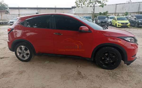 HONDA HRV RU1 1.5 E
