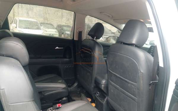 HYUNDAI STARGAZER PRIME 4X2
