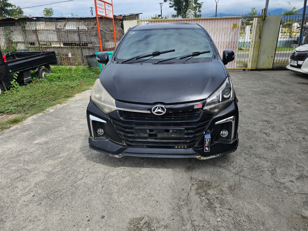 DAIHATSU AYLA 1.2R