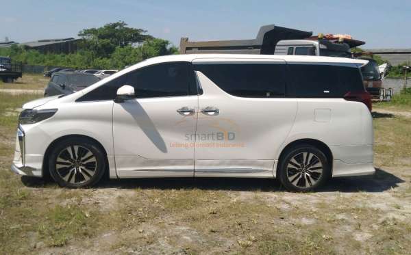 TOYOTA ALPHARD 2.5 G