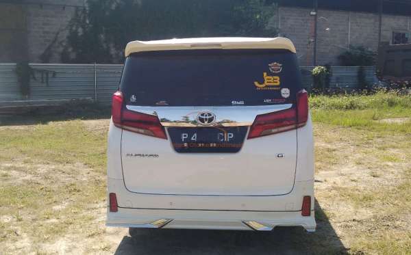 TOYOTA ALPHARD 2.5 G