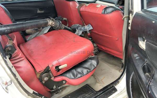 TOYOTA AVANZA