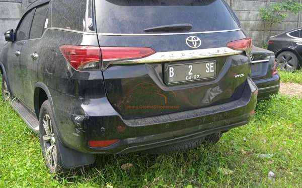 TOYOTA  FORTUNER  2.4 VRZ