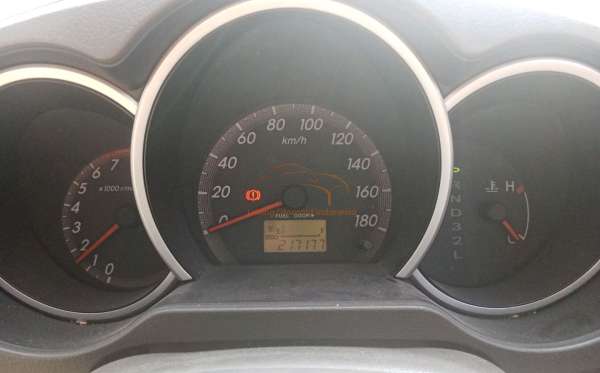 TOYOTA RUSH 1.5 G A/T
