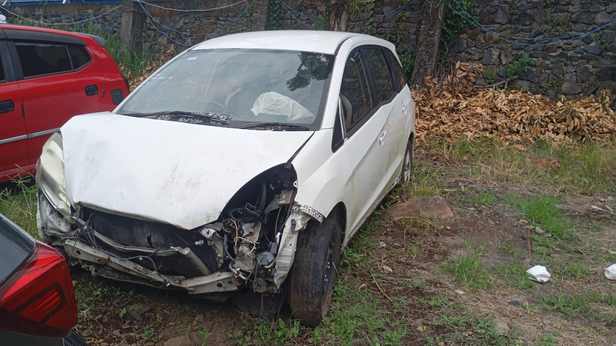 HONDA MOBILIO DD4 1.5E