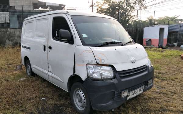 DAIHATSU GRAN MAX