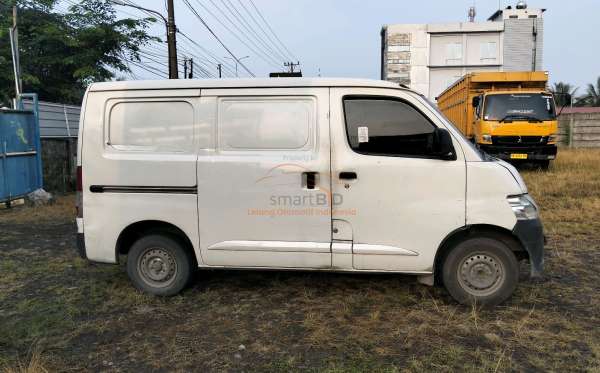 DAIHATSU GRAN MAX BLIND VAN