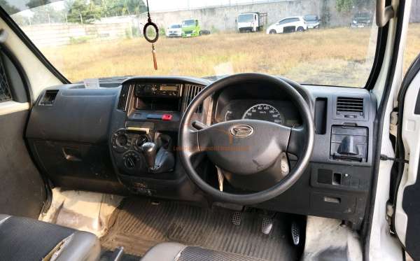 DAIHATSU GRAN MAX BLIND VAN