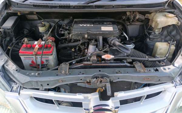 DAIHATSU  XENIA