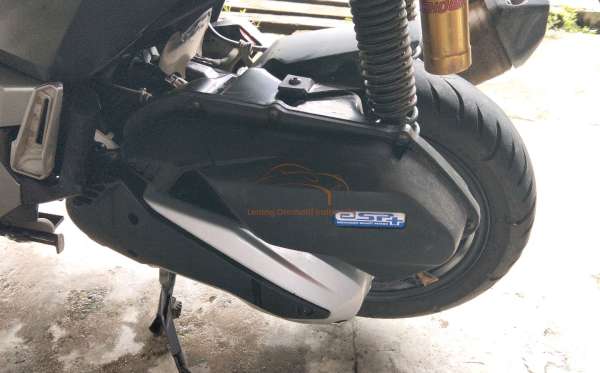 HONDA  ADV